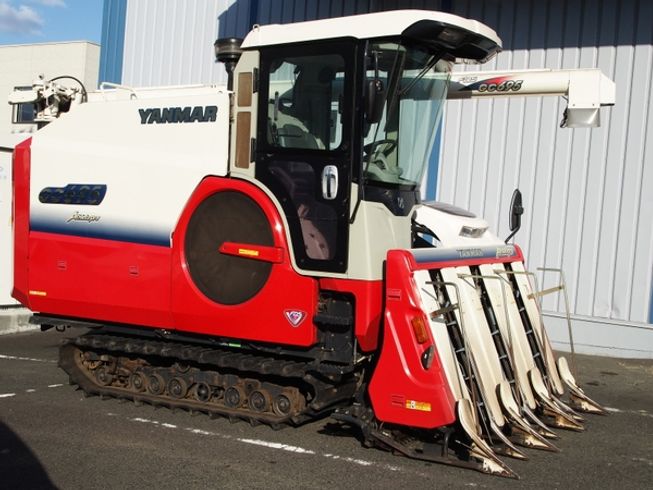 コンバイン GC695 写真２