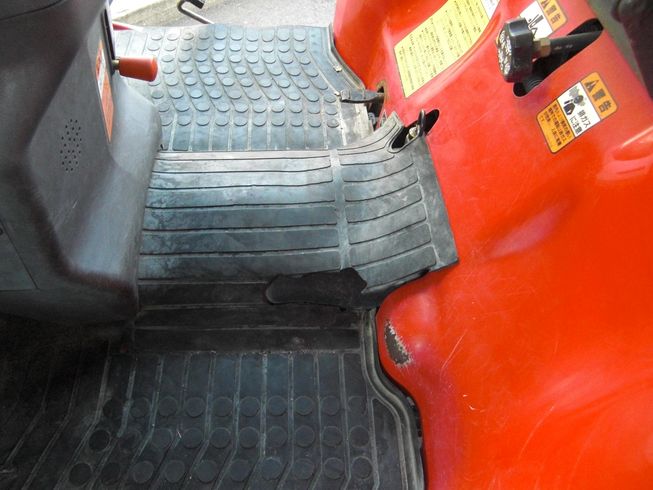 トラクター AF120VPUS4ME(20馬力) 写真８