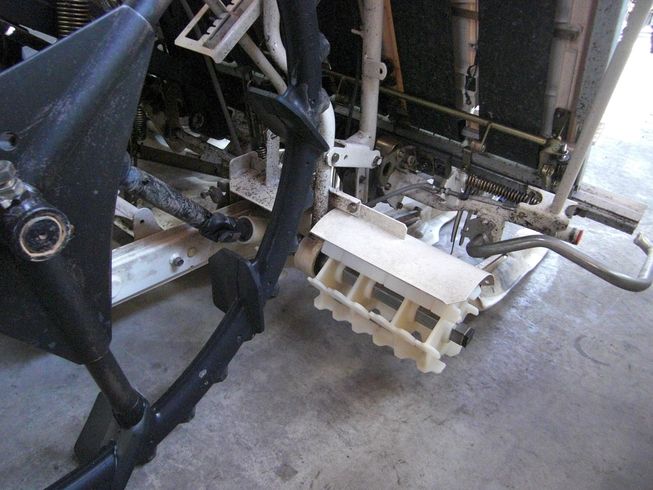 田植機 PQZ4-DUL 写真８