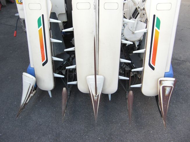 コンバイン HVG428G-ZKHWC全面刈 写真２