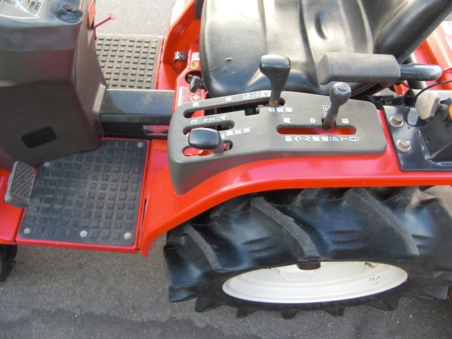 トラクター Ke-40AUS2 写真４