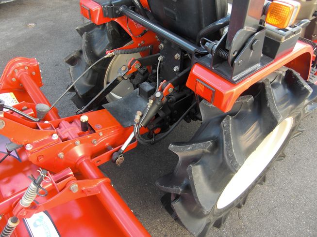 トラクター Ke-40AUS2 写真５
