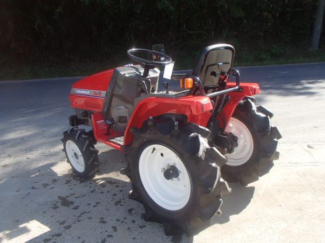 トラクター Ke-3　新品ハンマーナイフモアMK125付  写真２