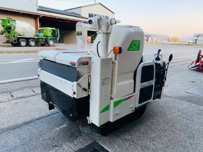 コンバイン VMA215G 写真５