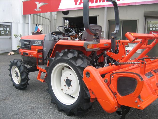 トラクター GL261 27馬力 写真７