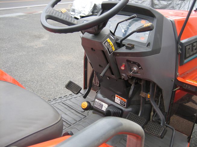 トラクター GL261 27馬力 写真９