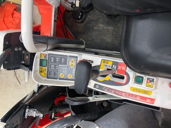 コンバイン ER213 写真５