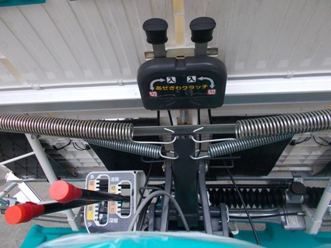 田植機 JC4A-DI 写真６