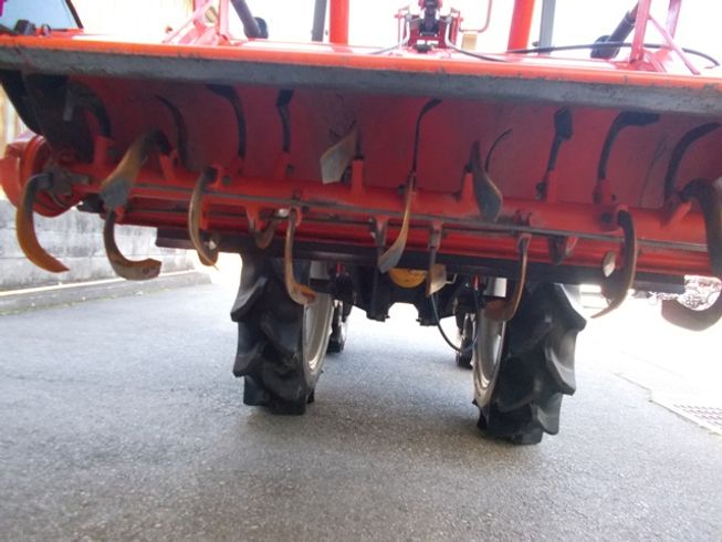 トラクター KB18FMA 写真７