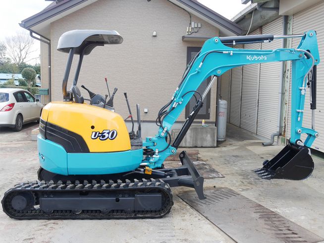 バックホー U-30-3 写真２