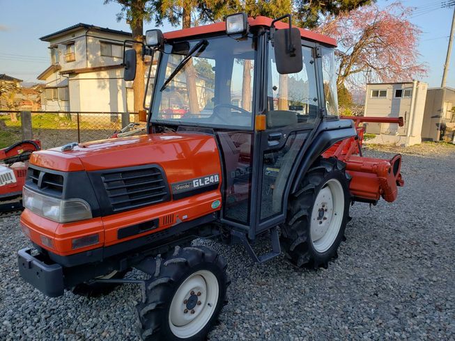 クボタ トラクター 写真