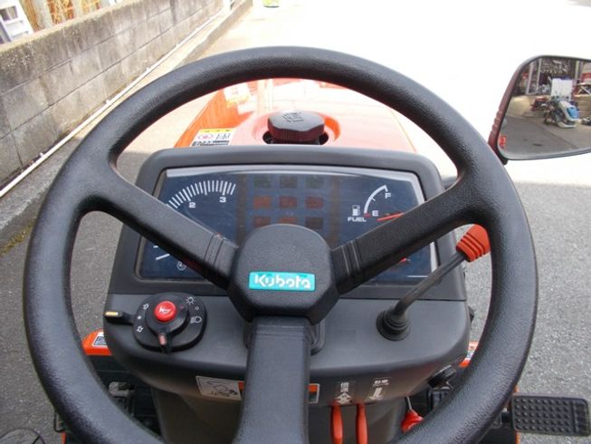 トラクター GB135MBP 写真４