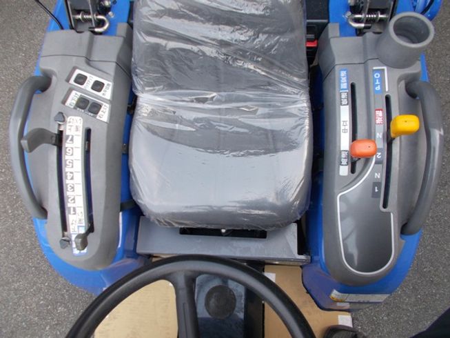 トラクター TQ15LKXAV2 写真６