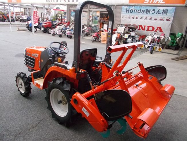 トラクター GB135BMA (№31459) 写真４