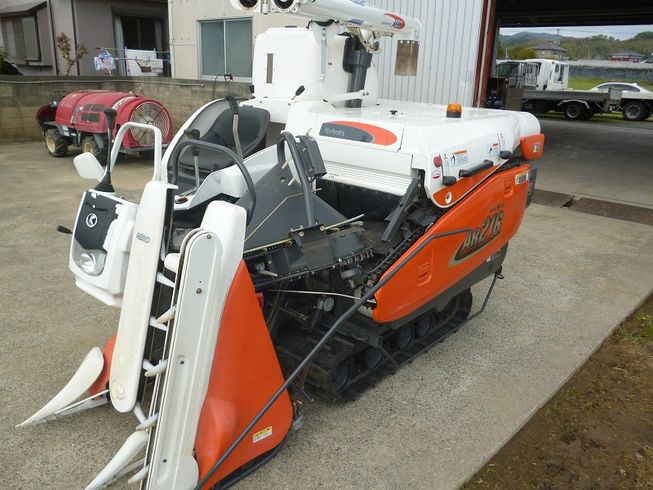 コンバイン AR216GLW 写真２