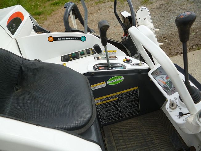 コンバイン AR216GLW 写真６