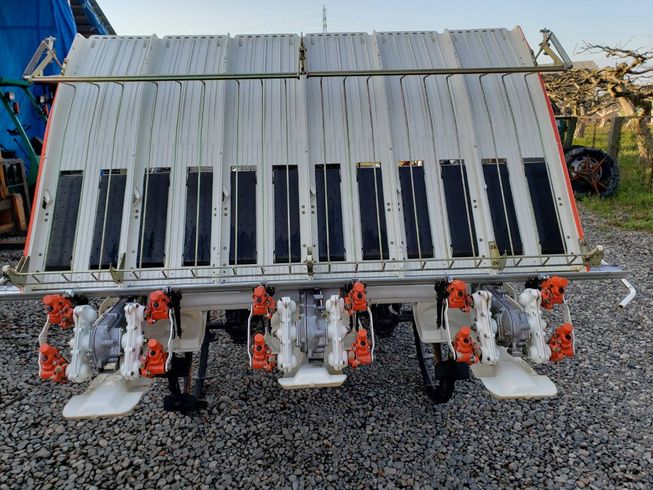 田植機 ＳＰＡ－６ＡＥＳＭ 写真４