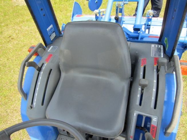 トラクター ＴＦ１７Ｆ　鹿児島 写真６