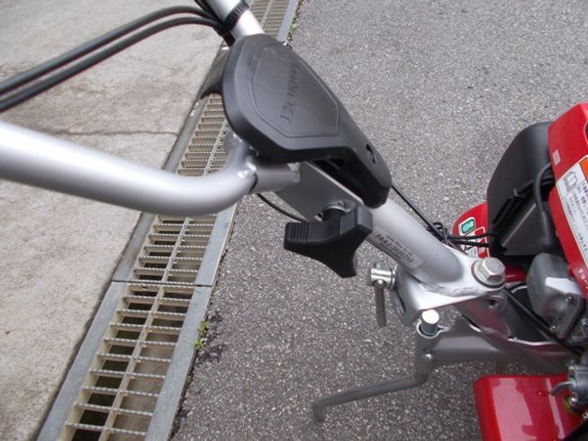 耕運機 F220BAT 写真７