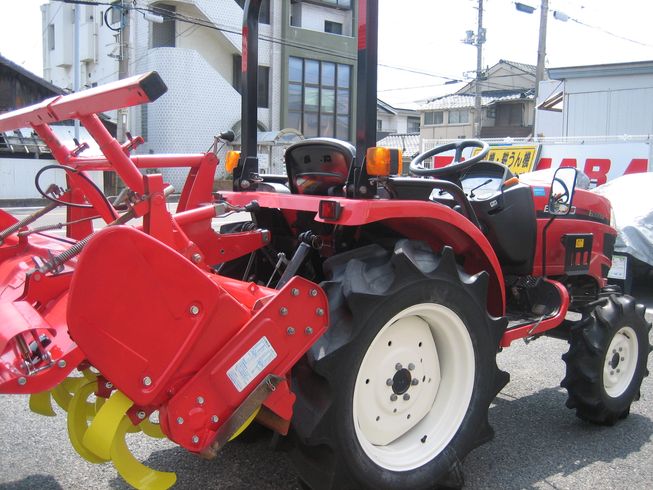 トラクター EG120VUS4M 写真４