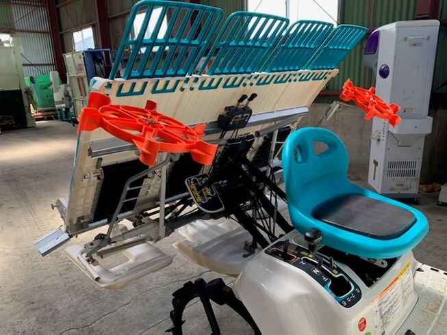 田植機 JC4A 写真３