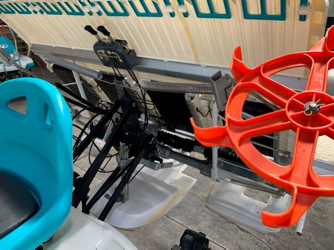 田植機 JC4A 写真６