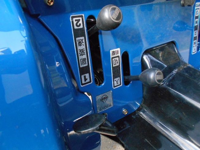 トラクター F15D　新品ハンマーナイフモアMK125付 写真８