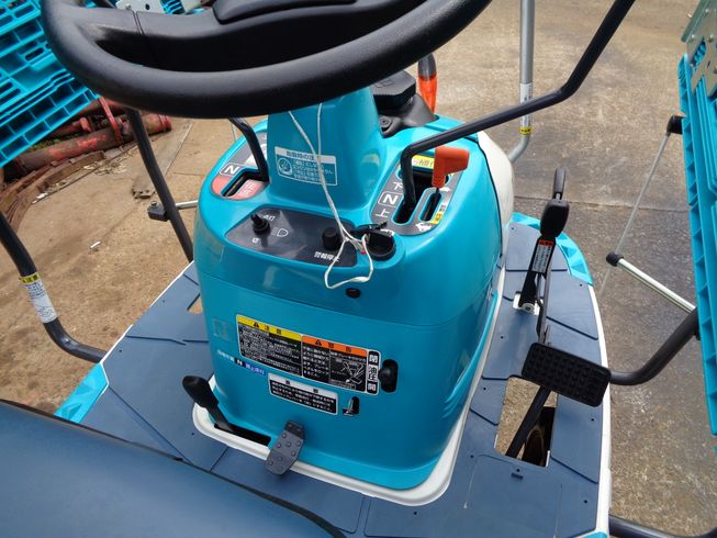 田植機 SPU430P 写真４