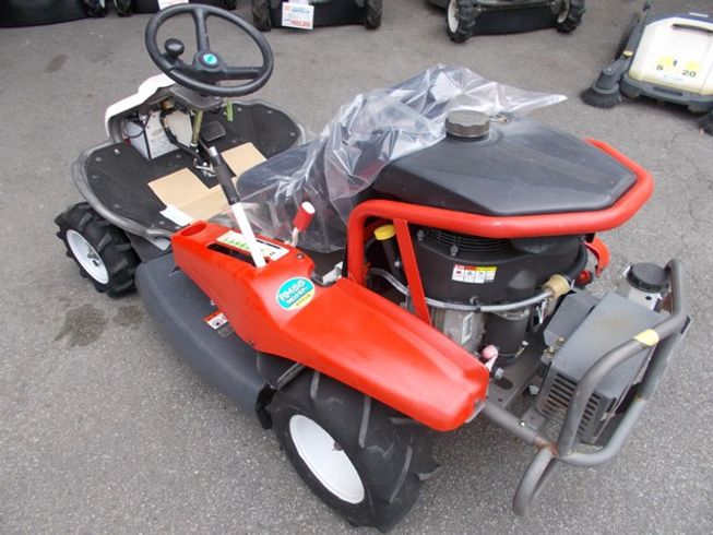 草刈機 RM88 写真４