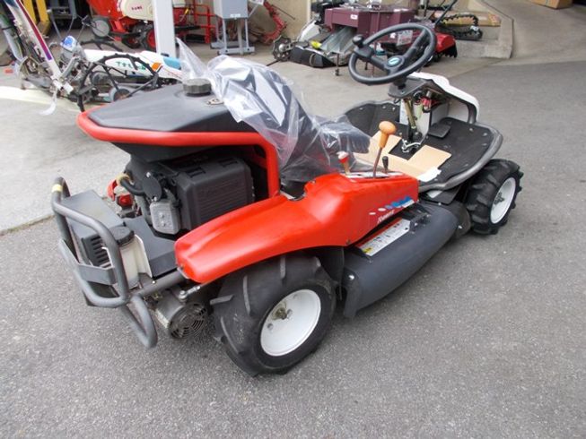 草刈機 RM88 写真３