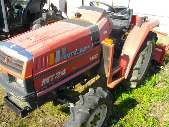 三菱 トラクター 写真