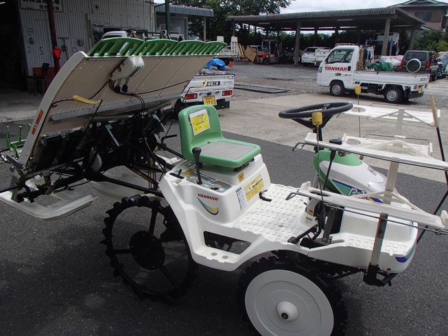 田植機 Pe-1X 写真３