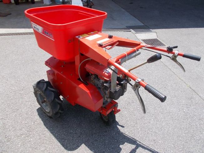 散布機 MF60 写真４