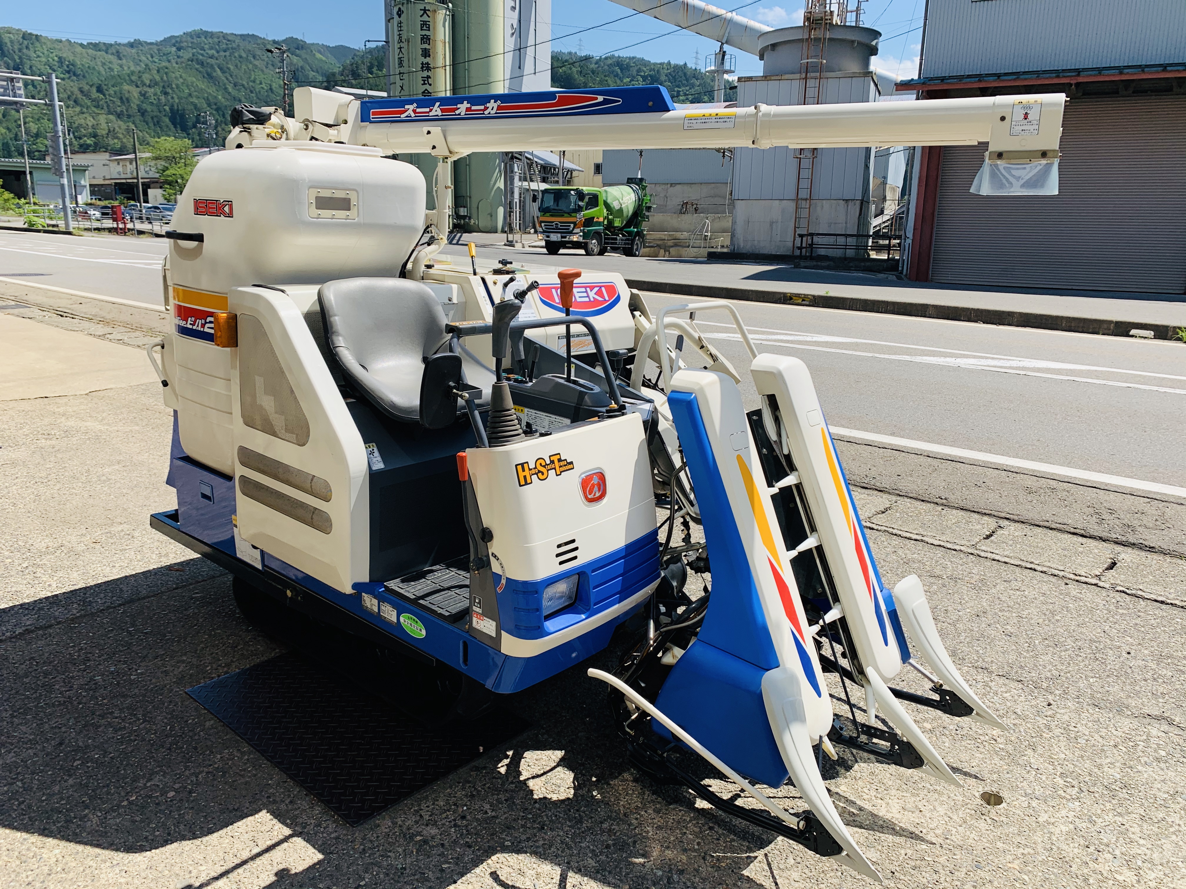 コンバイン HVA216G 写真２