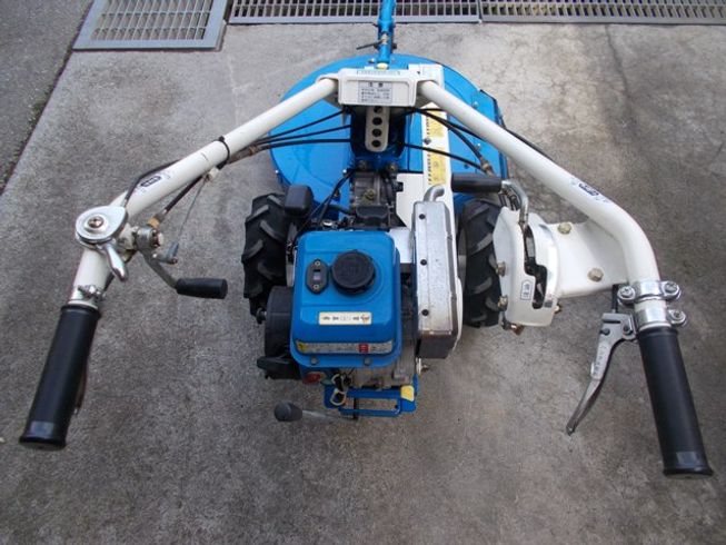 草刈機 AM61B 写真５