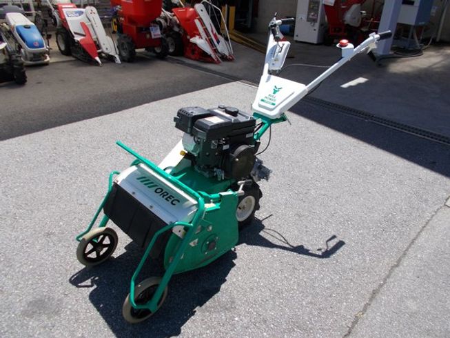 草刈機 HR402 写真２