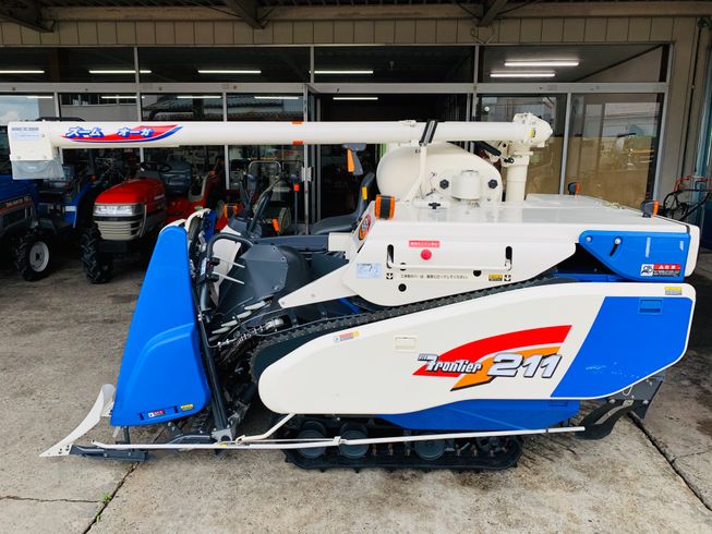 コンバイン HN211G 写真４