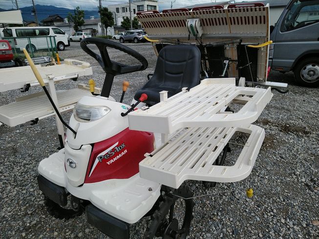 ヤンマー 田植機 写真