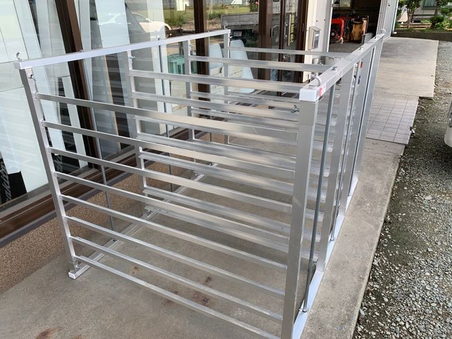 アルミ苗コンテナ ＫＳ96AL 写真３