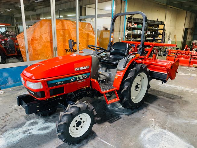 トラクター AF220S 写真２