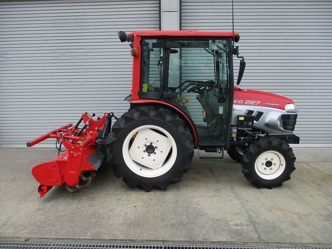 トラクター EG227 写真３