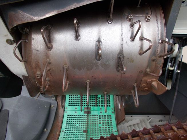 コンバイン ARC216GLW 写真７