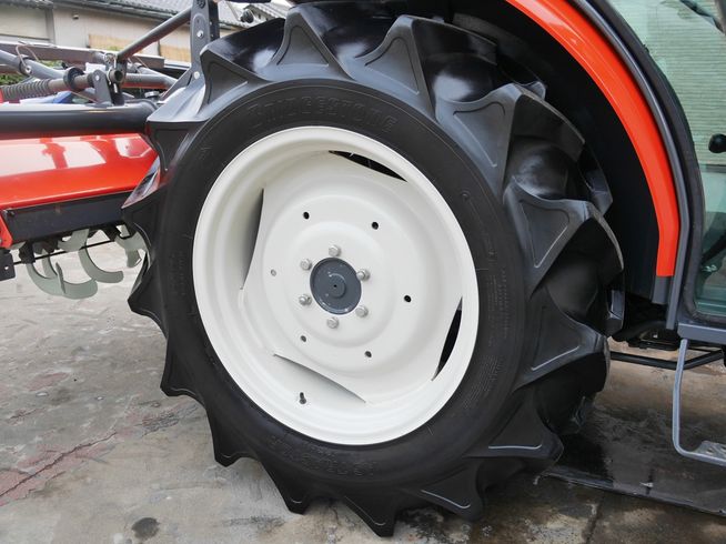 トラクター L31R Specia 写真９