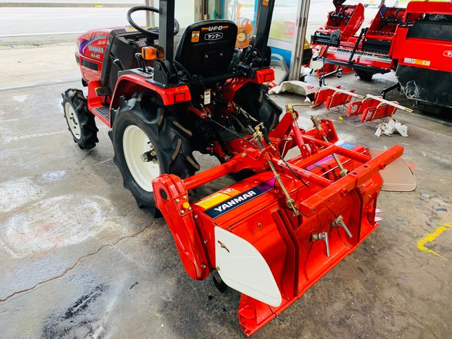 トラクター Ke-40 写真４