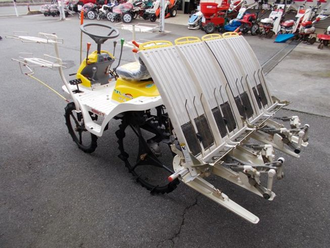 田植機 PP4-S 写真３