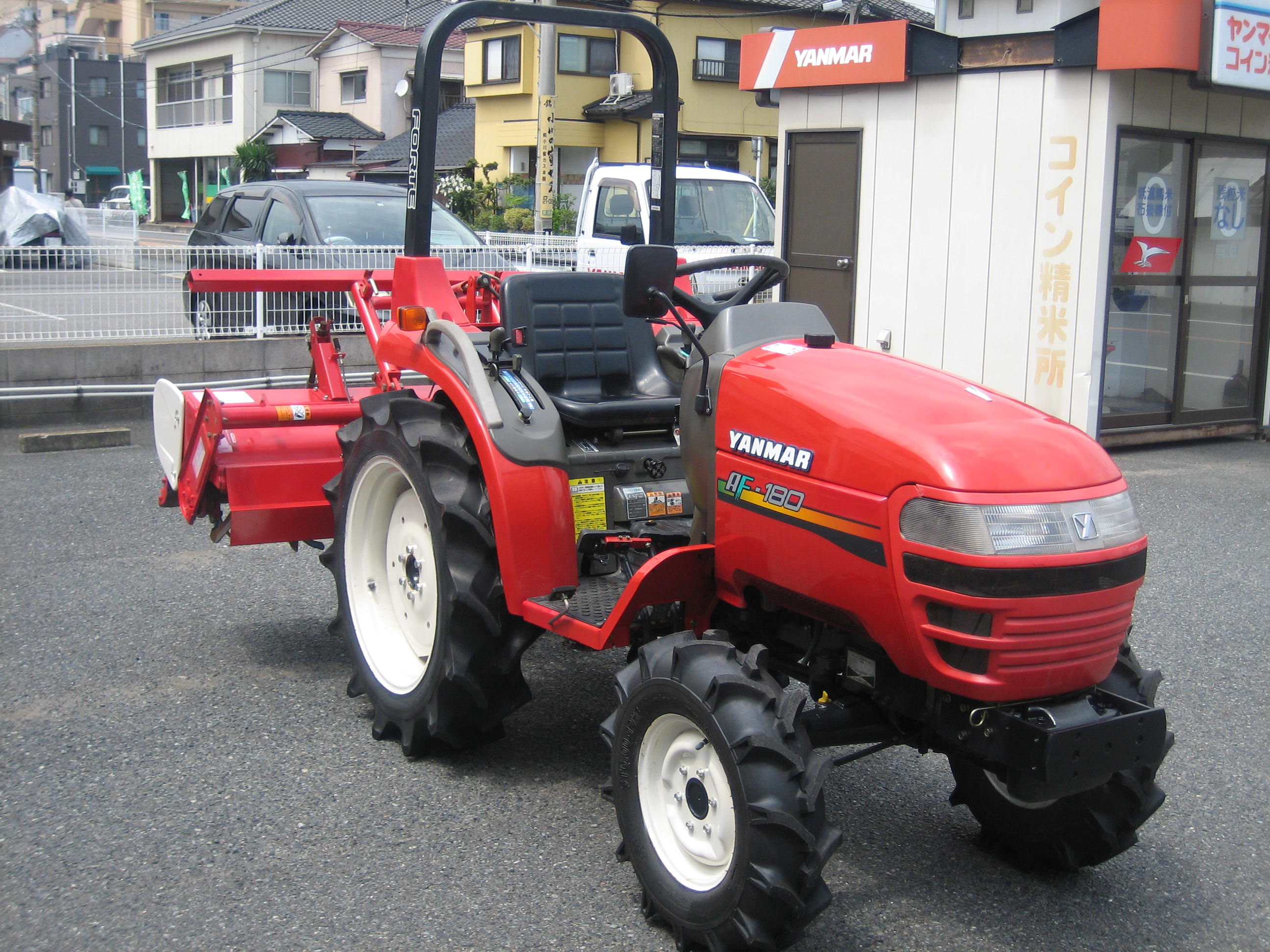 トラクター AF-180VUS 写真３