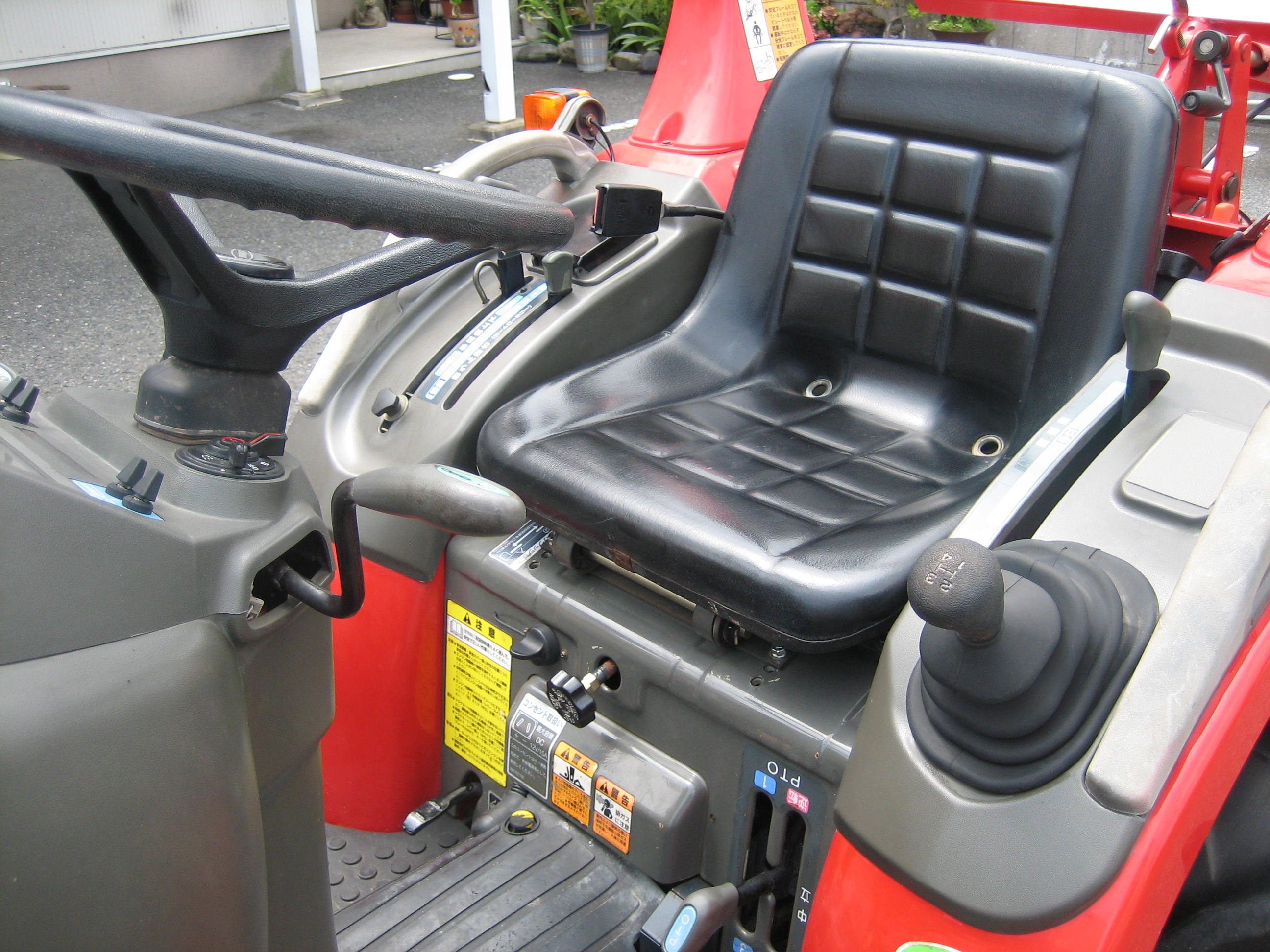 トラクター AF-180VUS 写真８