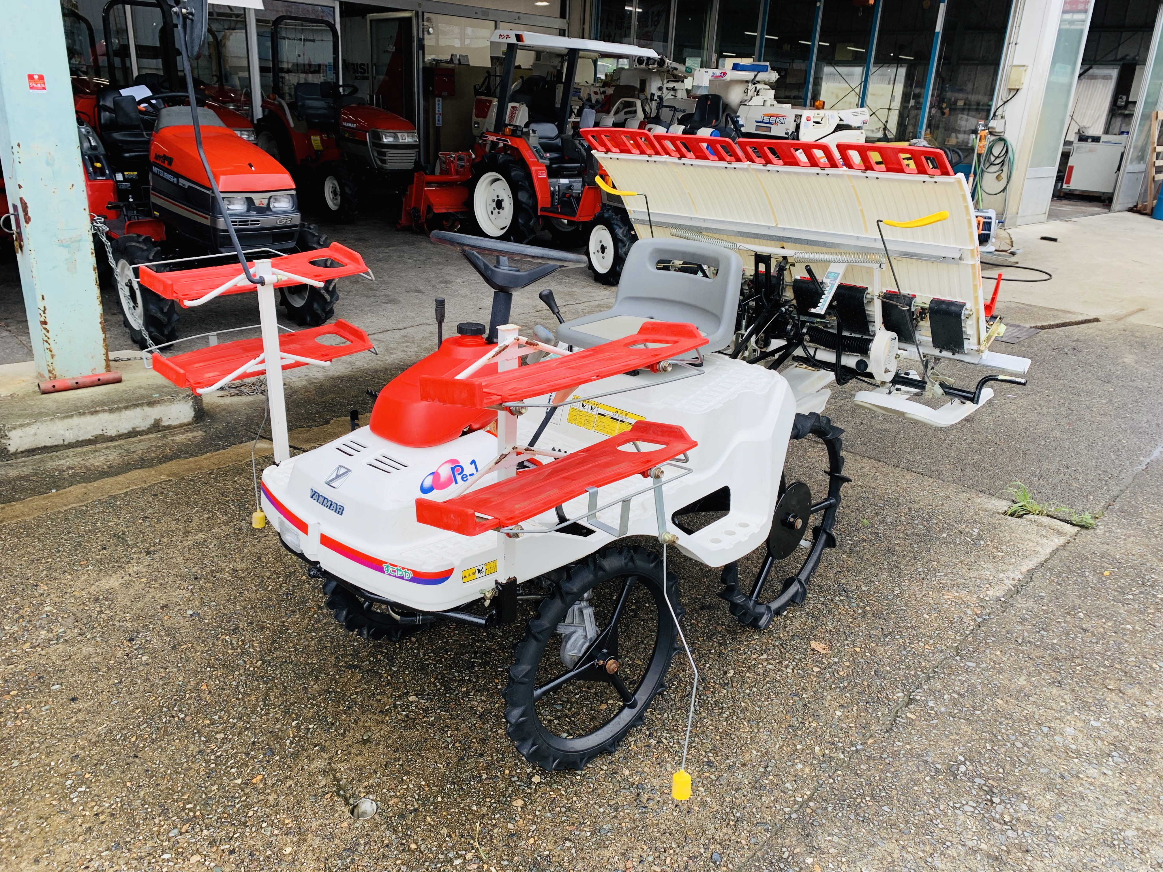 田植機 Pe-1 写真２