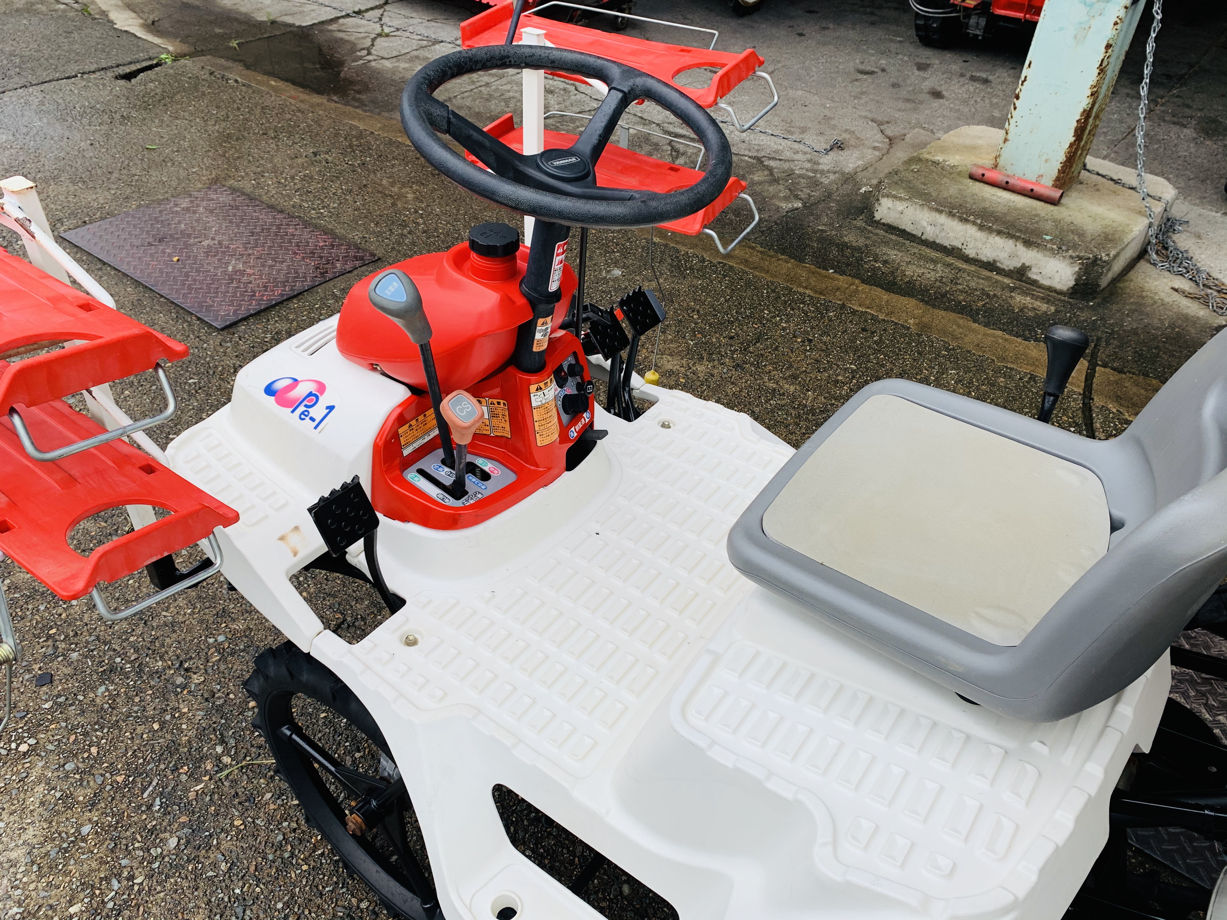 田植機 Pe-1 写真８