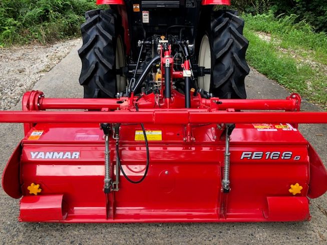 トラクター EG230 写真５